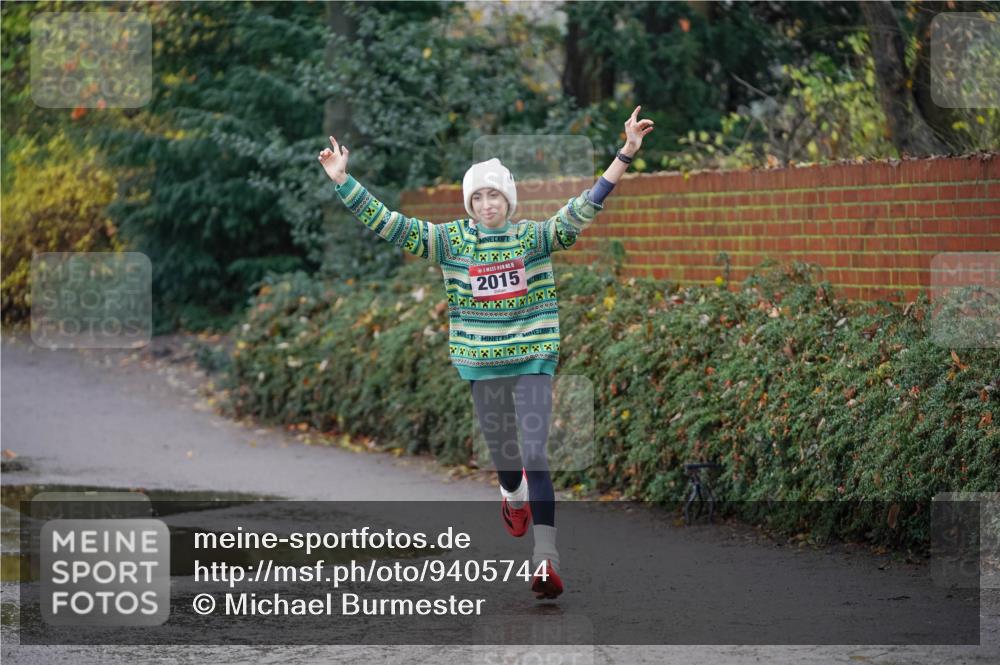 07.12.2025 - St. Pauli X-Mass-Run No. 15 Michael Burmester http://msf.ph/oto/9405744 07.12.2025 11:18:03 Laufen 15, 2015 meine-sportfotos.de