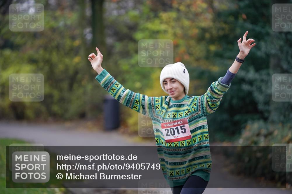 07.12.2025 - St. Pauli X-Mass-Run No. 15 Michael Burmester http://msf.ph/oto/9405749 07.12.2025 11:18:04 Laufen 15, 2015 meine-sportfotos.de