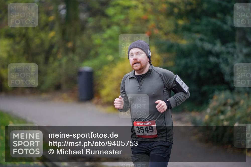 07.12.2025 - St. Pauli X-Mass-Run No. 15 Michael Burmester http://msf.ph/oto/9405753 07.12.2025 11:18:15 Laufen 15, 3549 meine-sportfotos.de