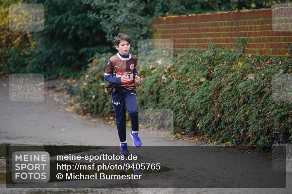 07.12.2025 - St. Pauli X-Mass-Run No. 15 Michael Burmester http://msf.ph/oto/9405765 07.12.2025 11:18:29 Laufen  meine-sportfotos.de