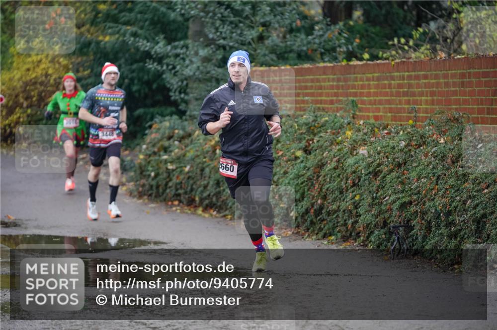 07.12.2025 - St. Pauli X-Mass-Run No. 15 Michael Burmester http://msf.ph/oto/9405774 07.12.2025 11:18:35 Laufen 2016, 13448, 660 meine-sportfotos.de