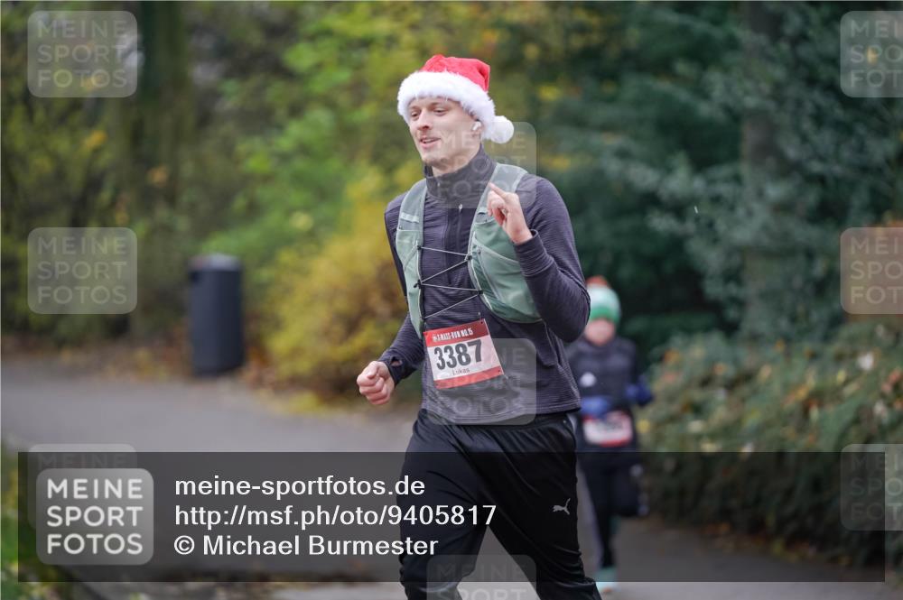 07.12.2025 - St. Pauli X-Mass-Run No. 15 Michael Burmester http://msf.ph/oto/9405817 07.12.2025 11:19:07 Laufen 15, 3387 meine-sportfotos.de