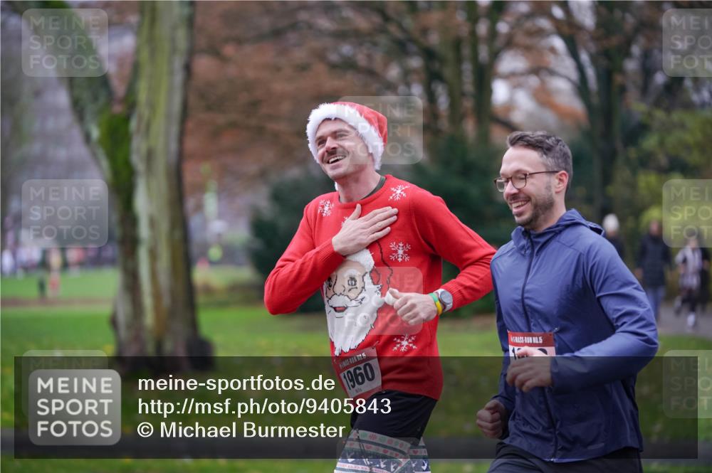 07.12.2025 - St. Pauli X-Mass-Run No. 15 Michael Burmester http://msf.ph/oto/9405843 07.12.2025 11:19:26 Laufen 15, 1960, 15 meine-sportfotos.de