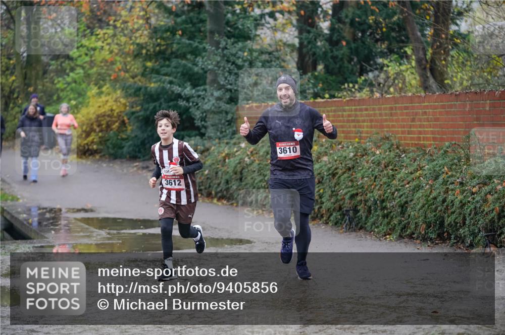 07.12.2025 - St. Pauli X-Mass-Run No. 15 Michael Burmester http://msf.ph/oto/9405856 07.12.2025 11:19:36 Laufen 3612, 3610 meine-sportfotos.de