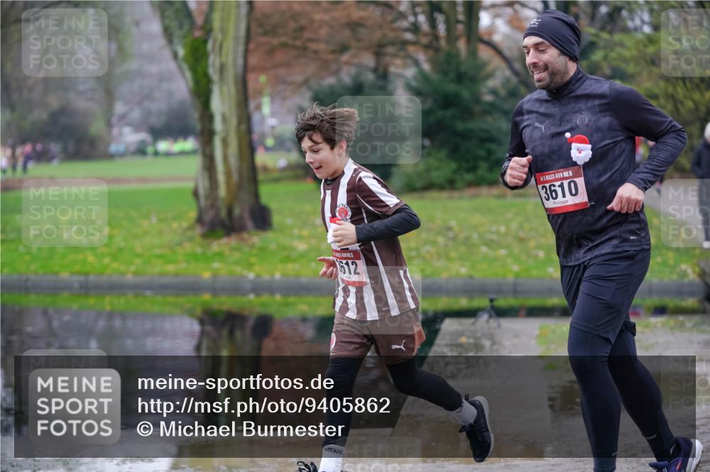 07.12.2025 - St. Pauli X-Mass-Run No. 15 Michael Burmester http://msf.ph/oto/9405862 07.12.2025 11:19:38 Laufen 15, 612, 15, 3610 meine-sportfotos.de