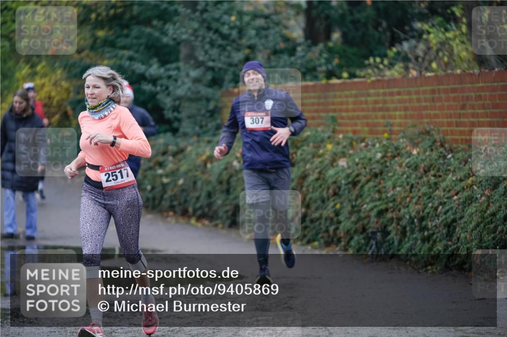 07.12.2025 - St. Pauli X-Mass-Run No. 15 Michael Burmester http://msf.ph/oto/9405869 07.12.2025 11:19:43 Laufen 2517, 307 meine-sportfotos.de