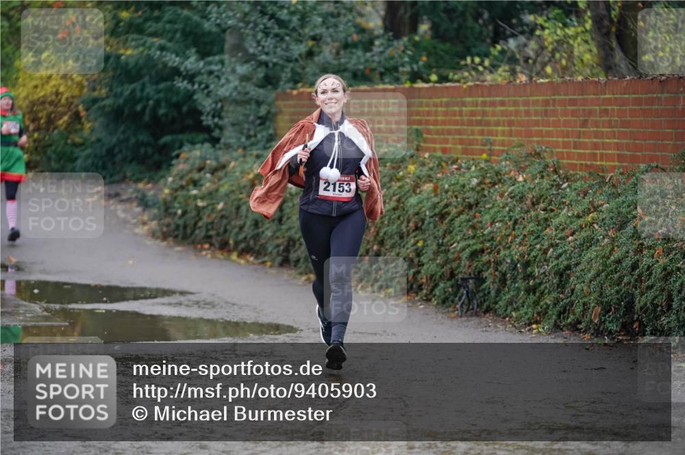 07.12.2025 - St. Pauli X-Mass-Run No. 15 Michael Burmester http://msf.ph/oto/9405903 07.12.2025 11:19:55 Laufen 2153 meine-sportfotos.de