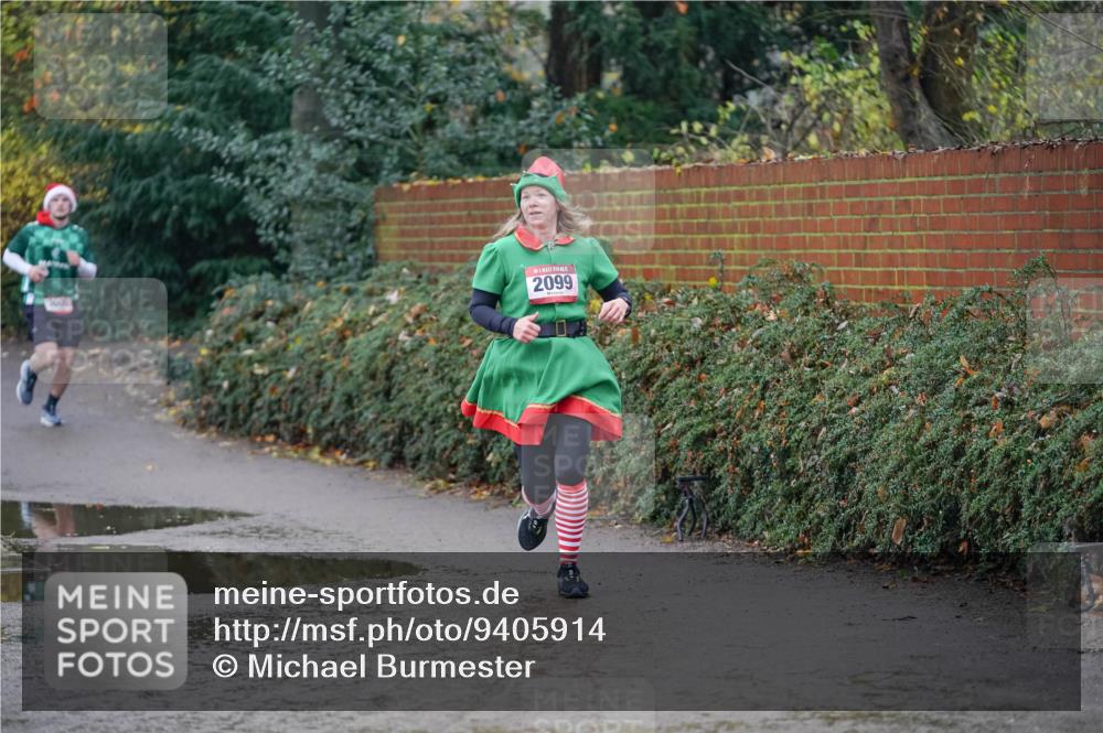 07.12.2025 - St. Pauli X-Mass-Run No. 15 Michael Burmester http://msf.ph/oto/9405914 07.12.2025 11:19:59 Laufen 2099 meine-sportfotos.de