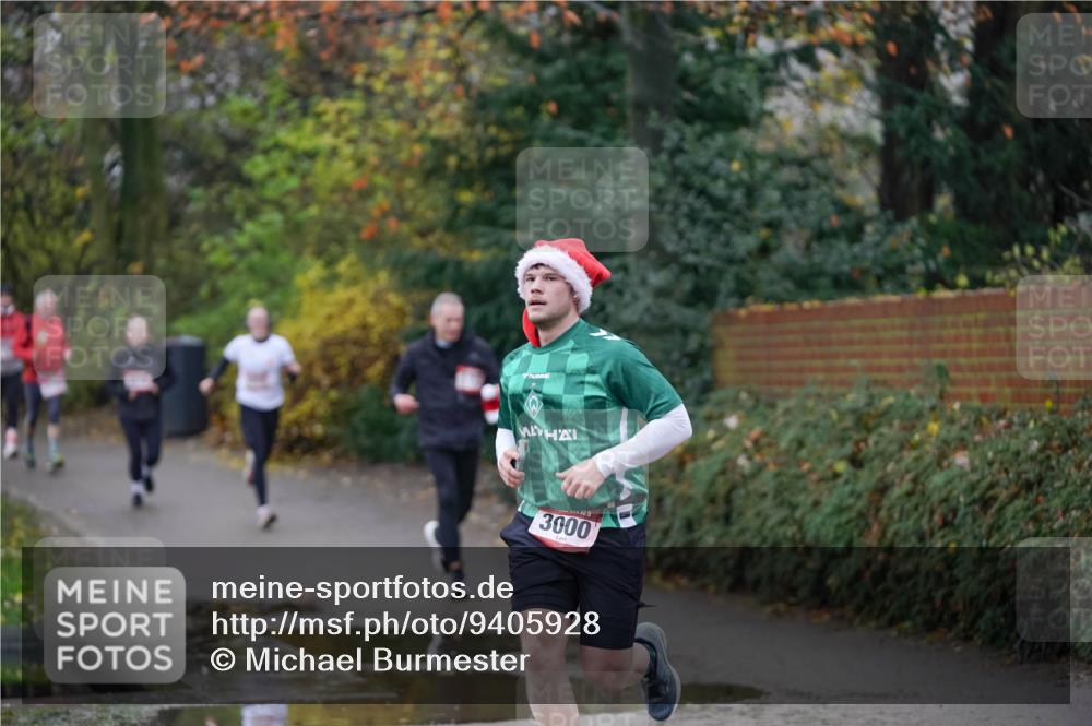 07.12.2025 - St. Pauli X-Mass-Run No. 15 Michael Burmester http://msf.ph/oto/9405928 07.12.2025 11:20:04 Laufen 3000 meine-sportfotos.de