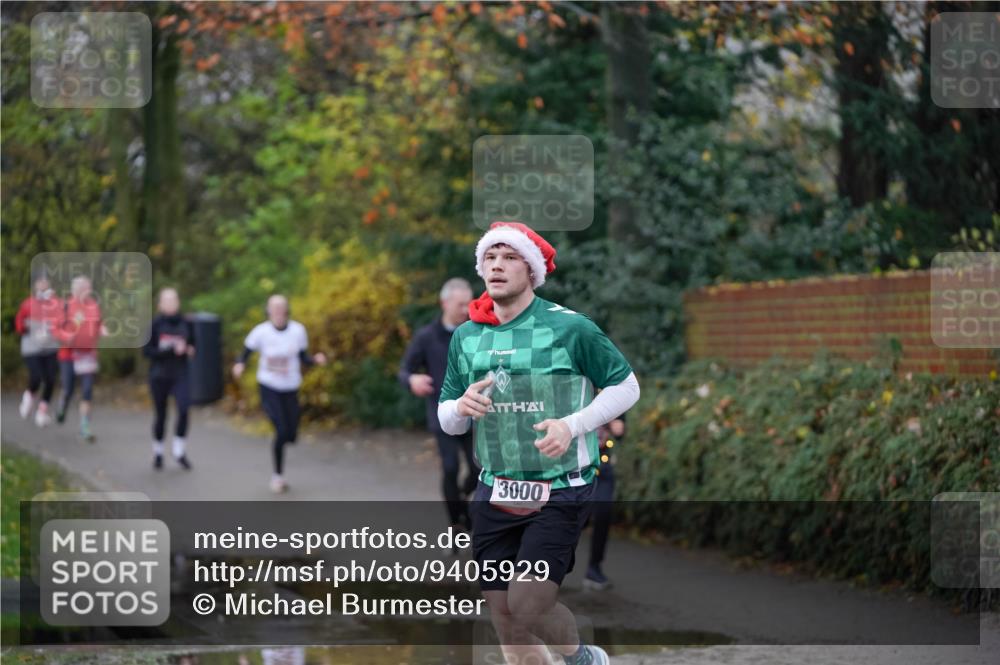 07.12.2025 - St. Pauli X-Mass-Run No. 15 Michael Burmester http://msf.ph/oto/9405929 07.12.2025 11:20:04 Laufen 3000 meine-sportfotos.de