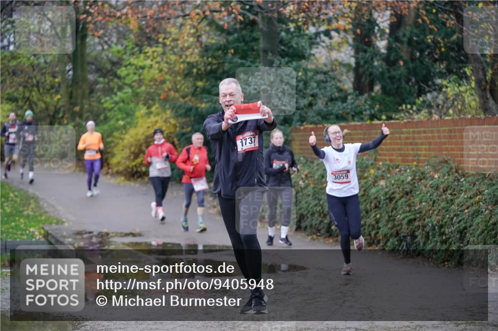 07.12.2025 - St. Pauli X-Mass-Run No. 15 Michael Burmester http://msf.ph/oto/9405948 07.12.2025 11:20:09 Laufen 1737, 3059 meine-sportfotos.de