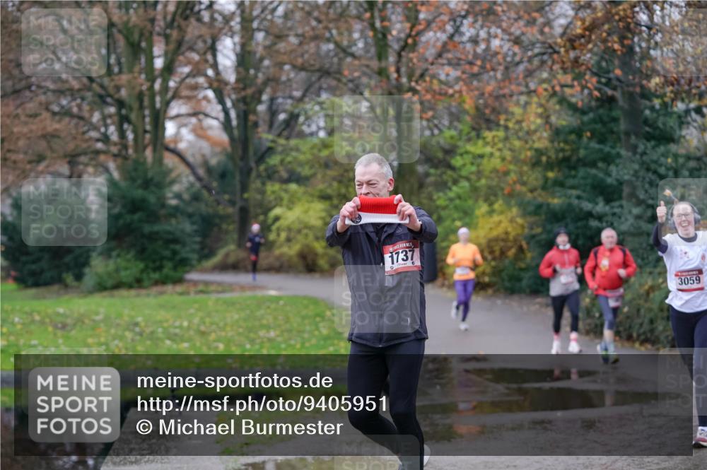 07.12.2025 - St. Pauli X-Mass-Run No. 15 Michael Burmester http://msf.ph/oto/9405951 07.12.2025 11:20:10 Laufen 1737, 3059 meine-sportfotos.de