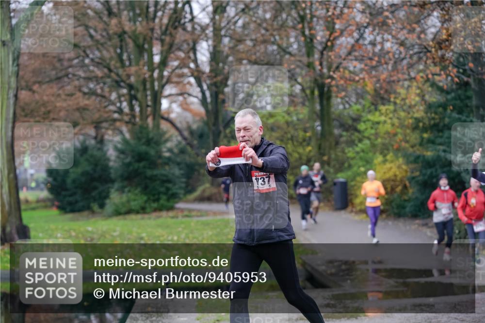 07.12.2025 - St. Pauli X-Mass-Run No. 15 Michael Burmester http://msf.ph/oto/9405953 07.12.2025 11:20:10 Laufen 137 meine-sportfotos.de