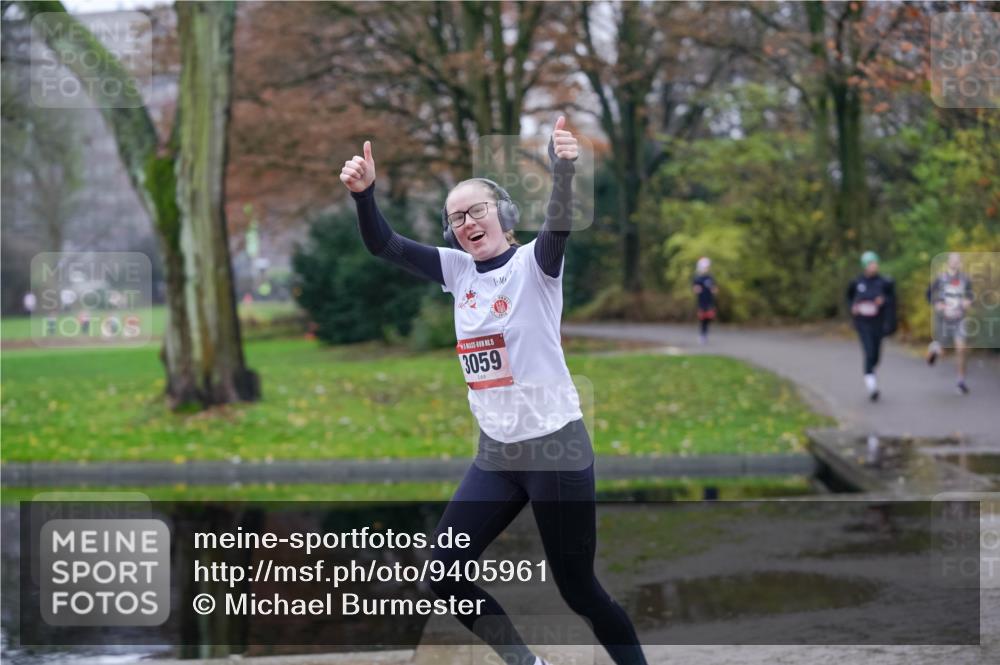 07.12.2025 - St. Pauli X-Mass-Run No. 15 Michael Burmester http://msf.ph/oto/9405961 07.12.2025 11:20:12 Laufen 15, 3059 meine-sportfotos.de