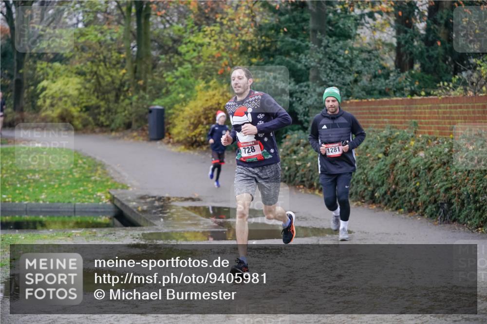 07.12.2025 - St. Pauli X-Mass-Run No. 15 Michael Burmester http://msf.ph/oto/9405981 07.12.2025 11:20:17 Laufen 728, 1281 meine-sportfotos.de