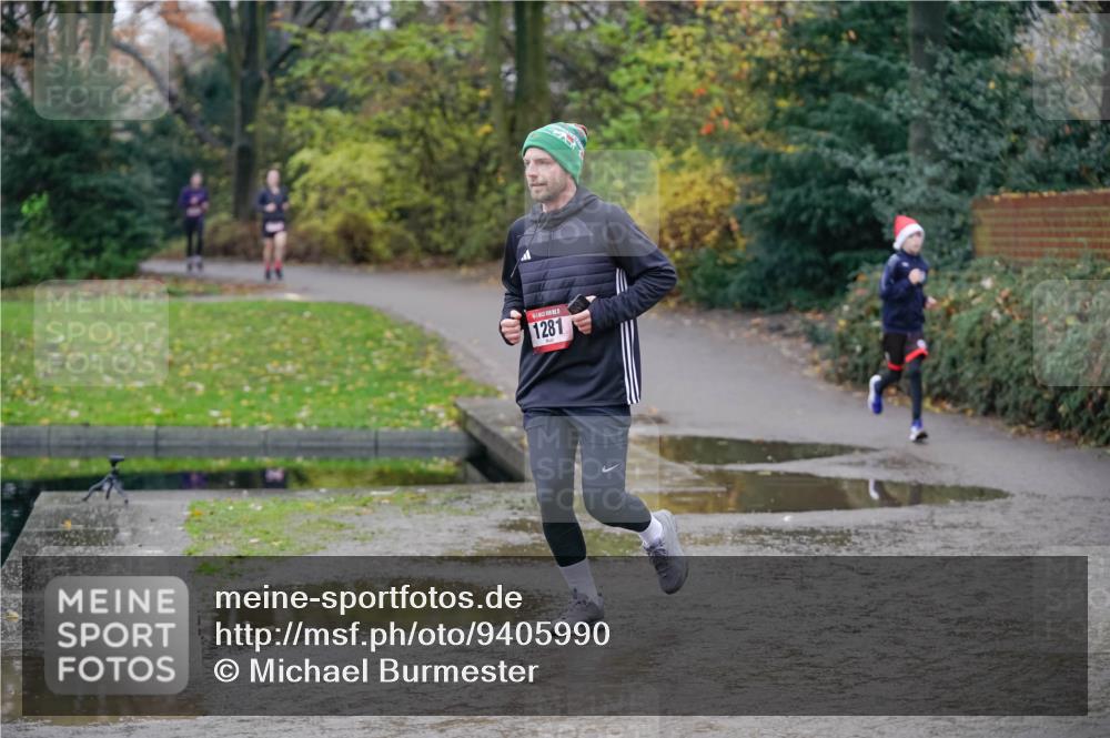 07.12.2025 - St. Pauli X-Mass-Run No. 15 Michael Burmester http://msf.ph/oto/9405990 07.12.2025 11:20:19 Laufen 1281 meine-sportfotos.de