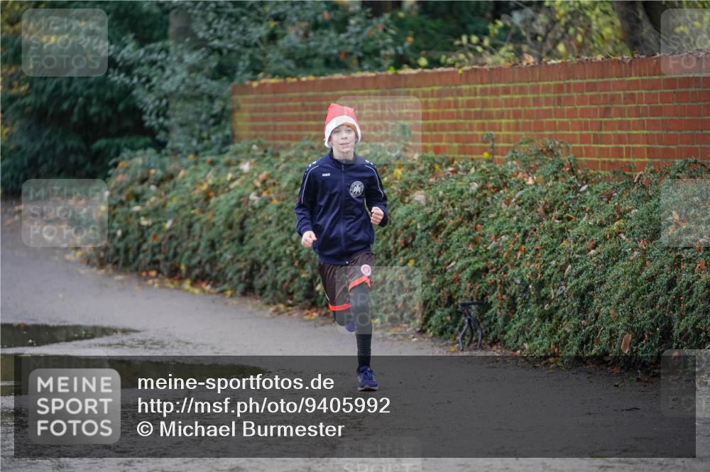07.12.2025 - St. Pauli X-Mass-Run No. 15 Michael Burmester http://msf.ph/oto/9405992 07.12.2025 11:20:21 Laufen  meine-sportfotos.de