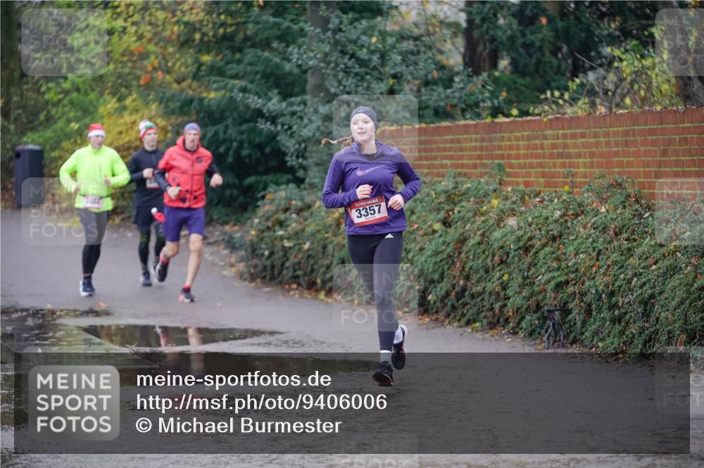 07.12.2025 - St. Pauli X-Mass-Run No. 15 Michael Burmester http://msf.ph/oto/9406006 07.12.2025 11:20:32 Laufen 3357 meine-sportfotos.de