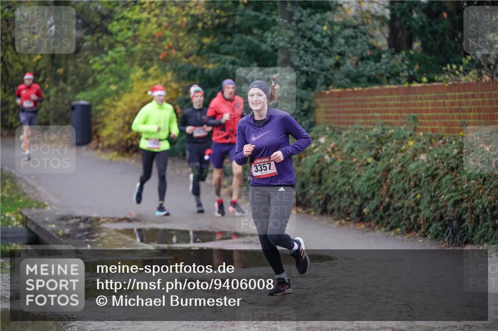 07.12.2025 - St. Pauli X-Mass-Run No. 15 Michael Burmester http://msf.ph/oto/9406008 07.12.2025 11:20:32 Laufen 3357 meine-sportfotos.de