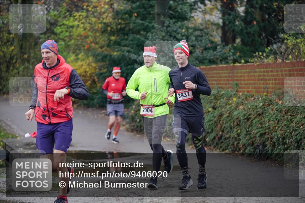 07.12.2025 - St. Pauli X-Mass-Run No. 15 Michael Burmester http://msf.ph/oto/9406020 07.12.2025 11:20:36 Laufen 2004, 15, 3931 meine-sportfotos.de