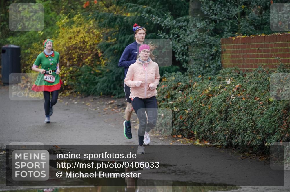 07.12.2025 - St. Pauli X-Mass-Run No. 15 Michael Burmester http://msf.ph/oto/9406033 07.12.2025 11:20:41 Laufen 3916 meine-sportfotos.de