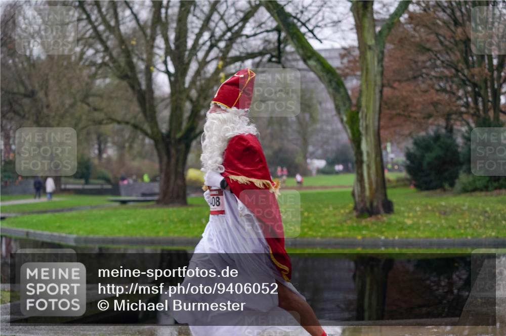 07.12.2025 - St. Pauli X-Mass-Run No. 15 Michael Burmester http://msf.ph/oto/9406052 07.12.2025 11:20:51 Laufen 08 meine-sportfotos.de