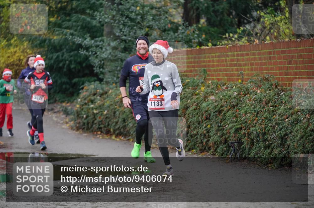 07.12.2025 - St. Pauli X-Mass-Run No. 15 Michael Burmester http://msf.ph/oto/9406074 07.12.2025 11:21:02 Laufen 59, 3, 3575, 1133 meine-sportfotos.de