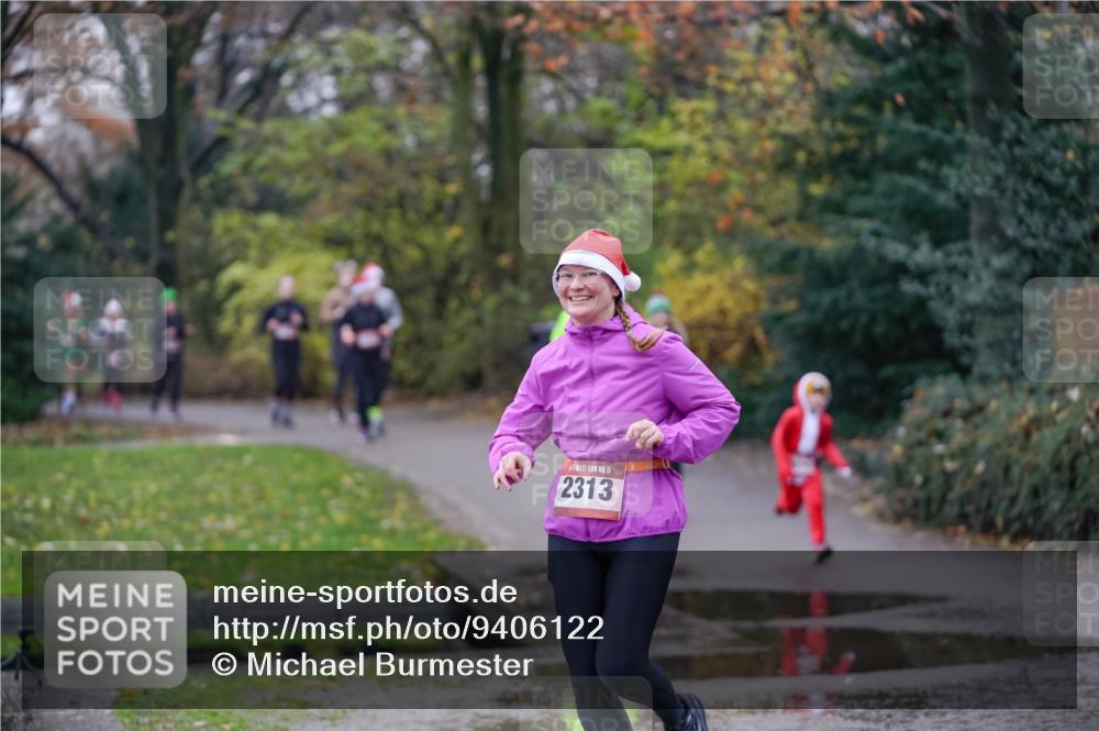 07.12.2025 - St. Pauli X-Mass-Run No. 15 Michael Burmester http://msf.ph/oto/9406122 07.12.2025 11:21:17 Laufen 15, 2313 meine-sportfotos.de