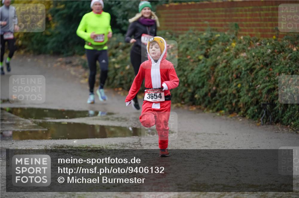 07.12.2025 - St. Pauli X-Mass-Run No. 15 Michael Burmester http://msf.ph/oto/9406132 07.12.2025 11:21:20 Laufen 3654 meine-sportfotos.de