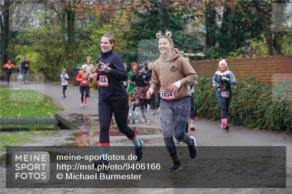07.12.2025 - St. Pauli X-Mass-Run No. 15 Michael Burmester http://msf.ph/oto/9406166 07.12.2025 11:21:30 Laufen 658, 1834, 23 meine-sportfotos.de