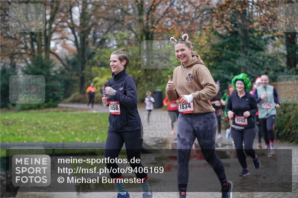 07.12.2025 - St. Pauli X-Mass-Run No. 15 Michael Burmester http://msf.ph/oto/9406169 07.12.2025 11:21:31 Laufen 1658, 1834, 3592, 2396 meine-sportfotos.de