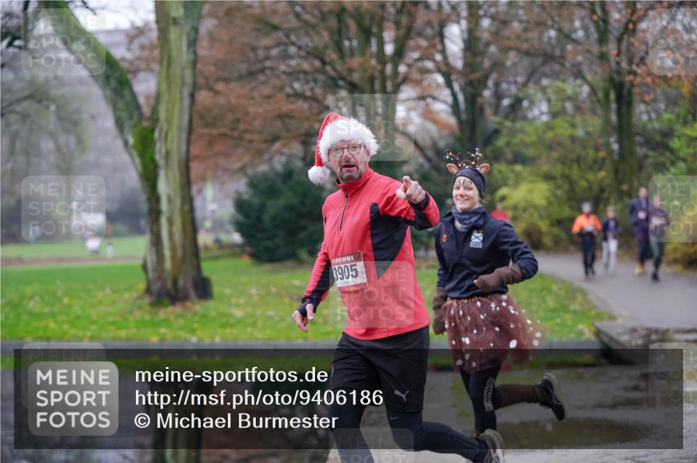 07.12.2025 - St. Pauli X-Mass-Run No. 15 Michael Burmester http://msf.ph/oto/9406186 07.12.2025 11:21:35 Laufen 3905, 0 meine-sportfotos.de