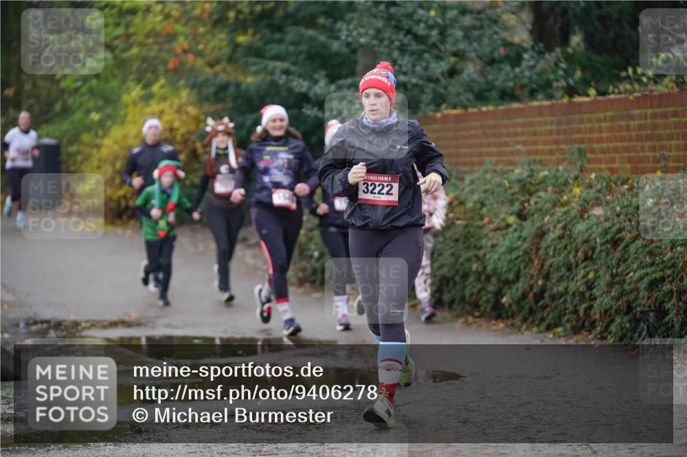 07.12.2025 - St. Pauli X-Mass-Run No. 15 Michael Burmester http://msf.ph/oto/9406278 07.12.2025 11:22:05 Laufen 5, 3222 meine-sportfotos.de