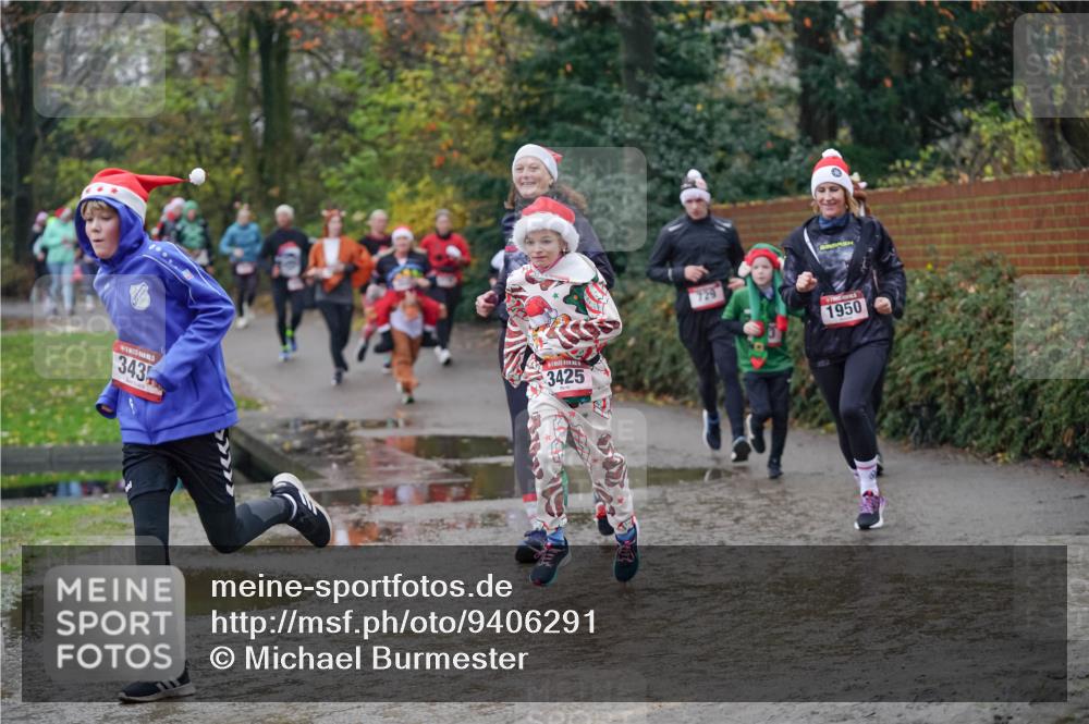 07.12.2025 - St. Pauli X-Mass-Run No. 15 Michael Burmester http://msf.ph/oto/9406291 07.12.2025 11:22:09 Laufen 343, 3425, 729, 1950 meine-sportfotos.de