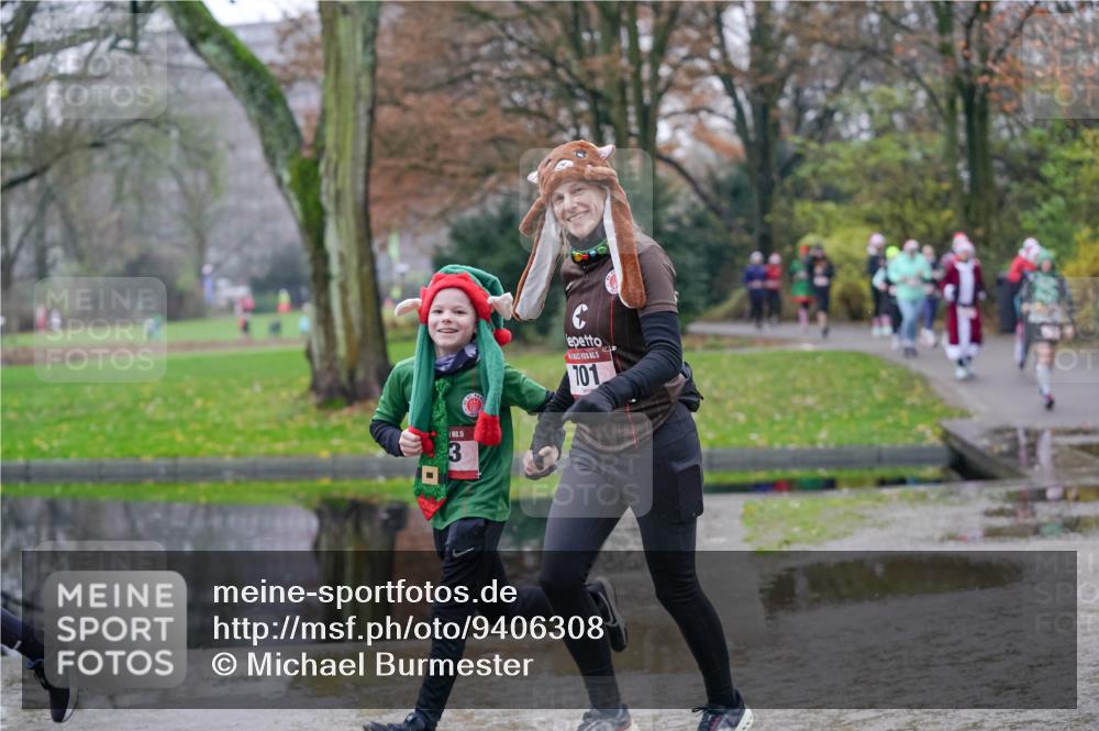 07.12.2025 - St. Pauli X-Mass-Run No. 15 Michael Burmester http://msf.ph/oto/9406308 07.12.2025 11:22:12 Laufen 15, 3, 5, 101 meine-sportfotos.de