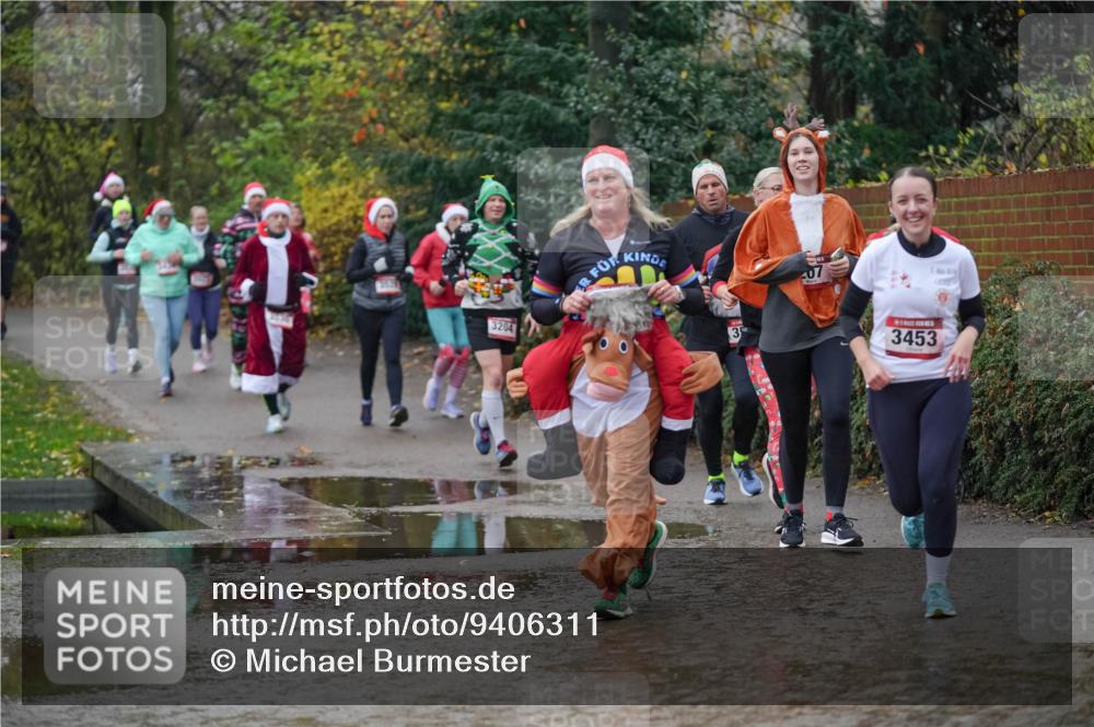 07.12.2025 - St. Pauli X-Mass-Run No. 15 Michael Burmester http://msf.ph/oto/9406311 07.12.2025 11:22:14 Laufen 3204, 07, 3453 meine-sportfotos.de