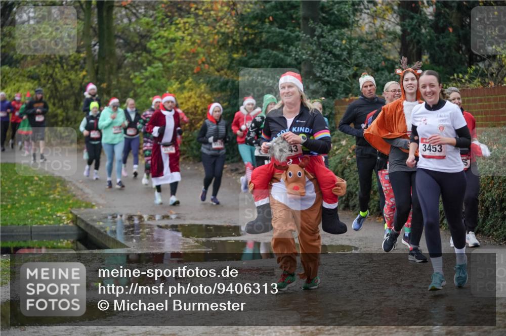 07.12.2025 - St. Pauli X-Mass-Run No. 15 Michael Burmester http://msf.ph/oto/9406313 07.12.2025 11:22:15 Laufen 1, 43, 3453, 00, 5 meine-sportfotos.de