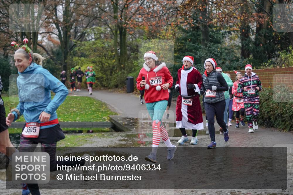 07.12.2025 - St. Pauli X-Mass-Run No. 15 Michael Burmester http://msf.ph/oto/9406334 07.12.2025 11:22:21 Laufen 3505, 2713, 3530, 3529, 3423 meine-sportfotos.de