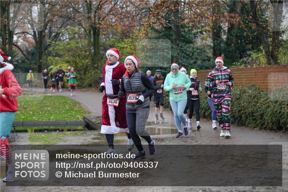 07.12.2025 - St. Pauli X-Mass-Run No. 15 Michael Burmester http://msf.ph/oto/9406337 07.12.2025 11:22:21 Laufen 291, 3434, 3922, 3529, 3530, 3423 meine-sportfotos.de
