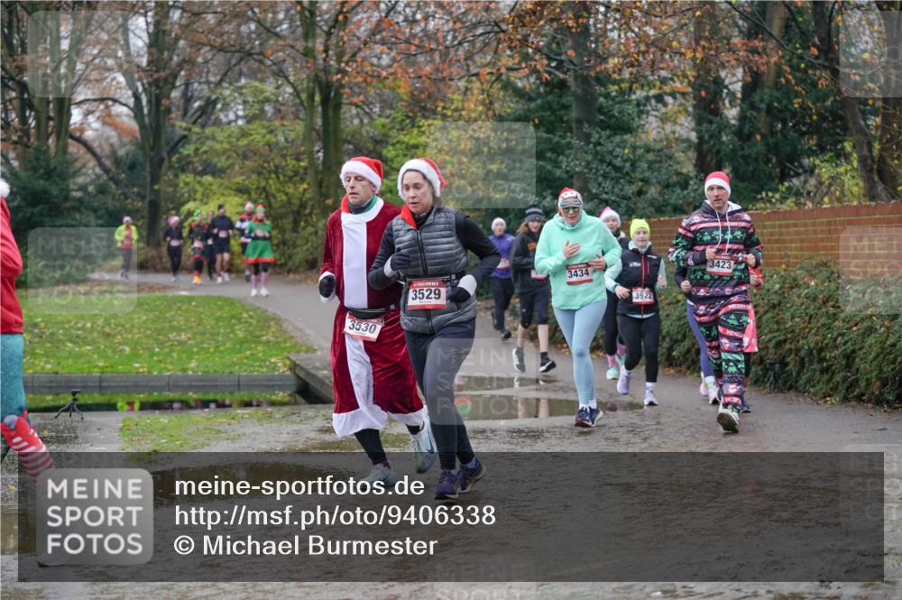 07.12.2025 - St. Pauli X-Mass-Run No. 15 Michael Burmester http://msf.ph/oto/9406338 07.12.2025 11:22:22 Laufen 3530, 3529, 3434, 3922, 3423 meine-sportfotos.de