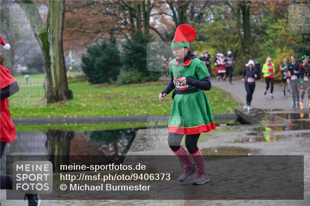 07.12.2025 - St. Pauli X-Mass-Run No. 15 Michael Burmester http://msf.ph/oto/9406373 07.12.2025 11:22:31 Laufen 212 meine-sportfotos.de