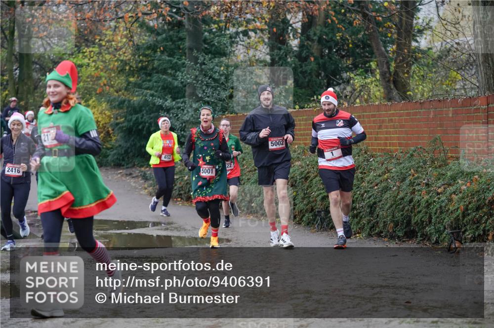 07.12.2025 - St. Pauli X-Mass-Run No. 15 Michael Burmester http://msf.ph/oto/9406391 07.12.2025 11:22:34 Laufen 2416, 211, 652, 5001, 22, 5002 meine-sportfotos.de