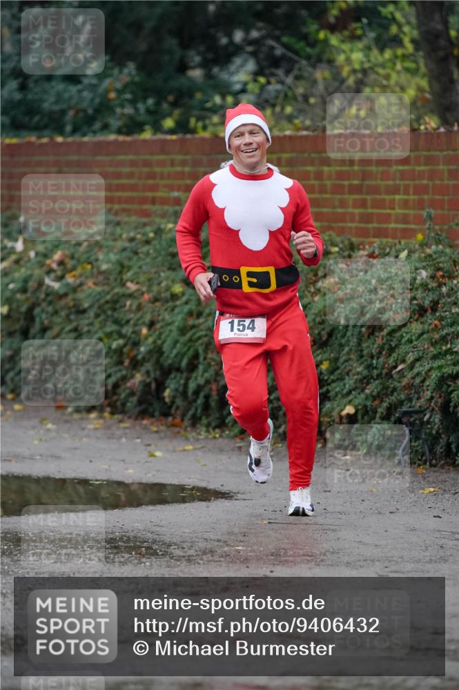 07.12.2025 - St. Pauli X-Mass-Run No. 15 Michael Burmester http://msf.ph/oto/9406432 07.12.2025 09:37:47 Laufen 154 meine-sportfotos.de