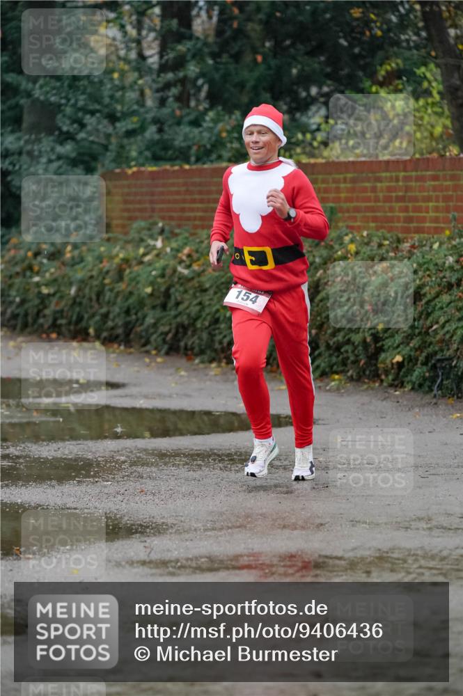 07.12.2025 - St. Pauli X-Mass-Run No. 15 Michael Burmester http://msf.ph/oto/9406436 07.12.2025 09:37:48 Laufen 0, 154 meine-sportfotos.de