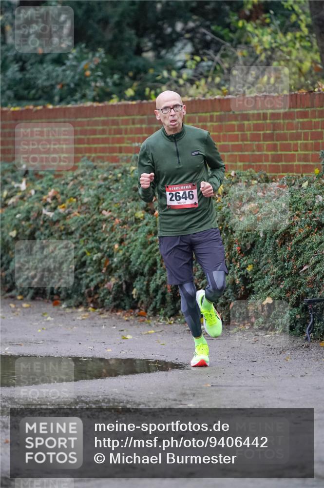 07.12.2025 - St. Pauli X-Mass-Run No. 15 Michael Burmester http://msf.ph/oto/9406442 07.12.2025 09:37:50 Laufen 15, 2646 meine-sportfotos.de
