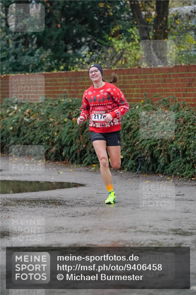 07.12.2025 - St. Pauli X-Mass-Run No. 15 Michael Burmester http://msf.ph/oto/9406458 07.12.2025 09:37:53 Laufen 15, 217 meine-sportfotos.de