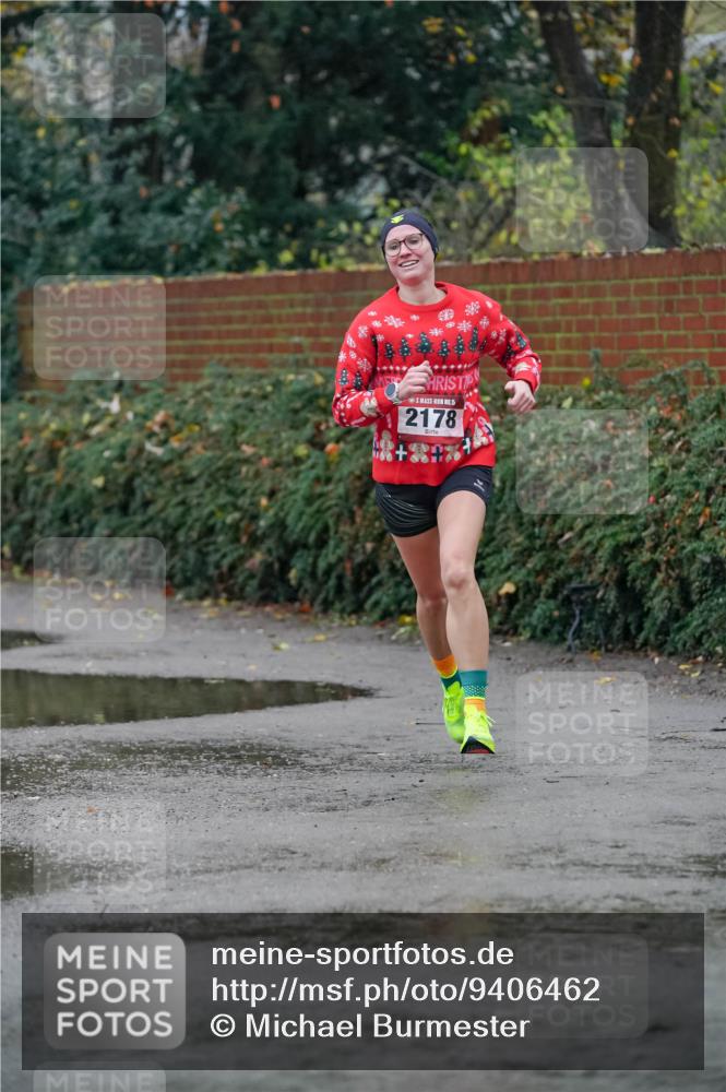 07.12.2025 - St. Pauli X-Mass-Run No. 15 Michael Burmester http://msf.ph/oto/9406462 07.12.2025 09:37:53 Laufen 5, 2178 meine-sportfotos.de