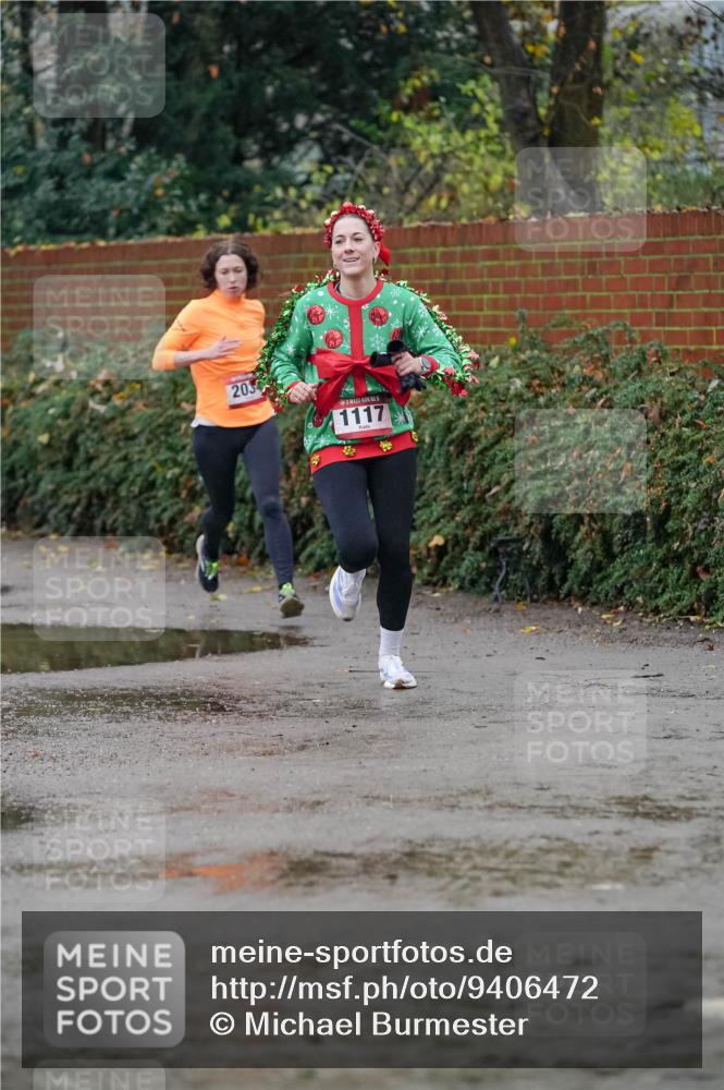 07.12.2025 - St. Pauli X-Mass-Run No. 15 Michael Burmester http://msf.ph/oto/9406472 07.12.2025 09:37:56 Laufen 203, 1117 meine-sportfotos.de