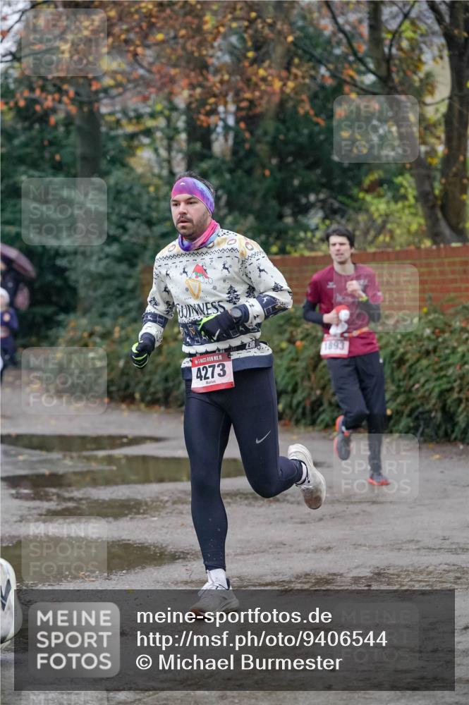 07.12.2025 - St. Pauli X-Mass-Run No. 15 Michael Burmester http://msf.ph/oto/9406544 07.12.2025 09:38:11 Laufen 15, 4273, 1893 meine-sportfotos.de