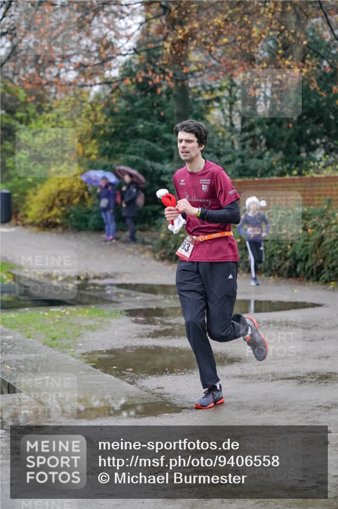 07.12.2025 - St. Pauli X-Mass-Run No. 15 Michael Burmester http://msf.ph/oto/9406558 07.12.2025 09:38:12 Laufen 3 meine-sportfotos.de